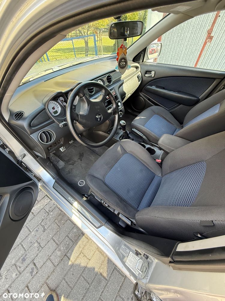 Mitsubishi Outlander - 20