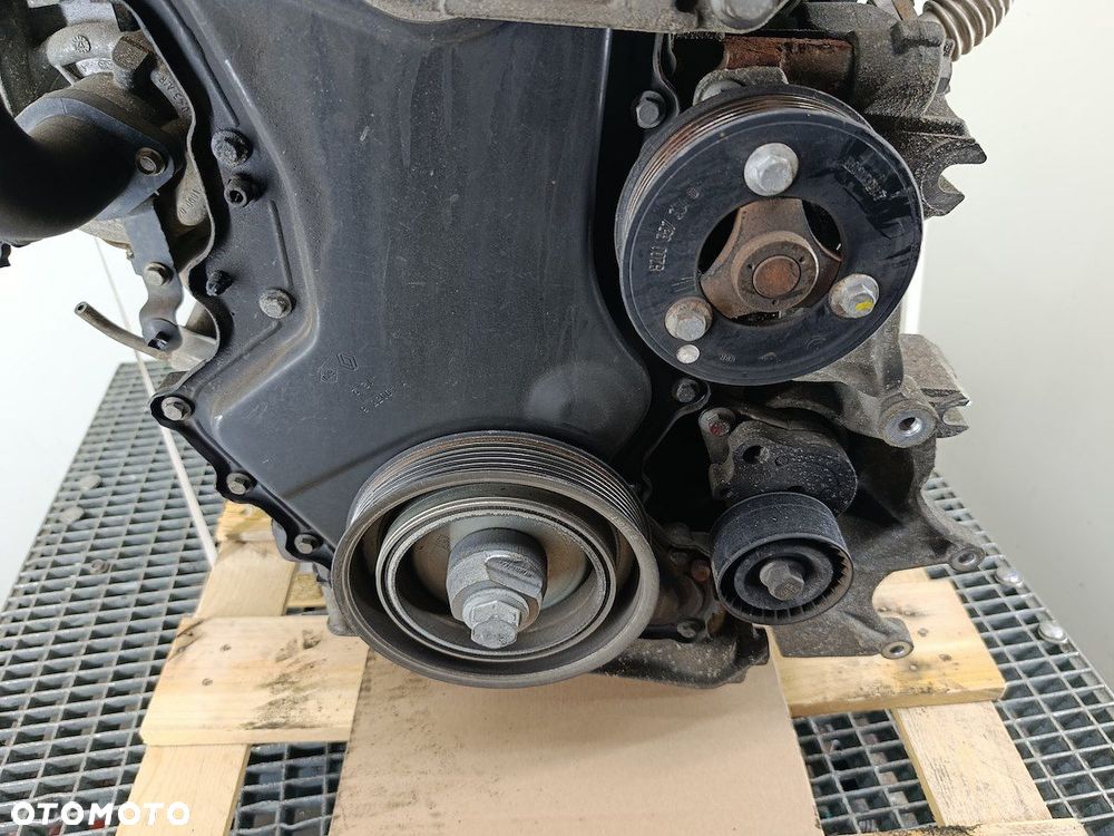 SILNIK OPEL VIVARO A M9RA630 2.0 CDTI - 8