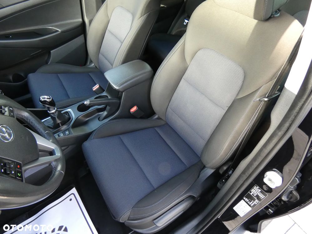 Hyundai Tucson 1.6 GDI BlueDrive Style 2WD - 17