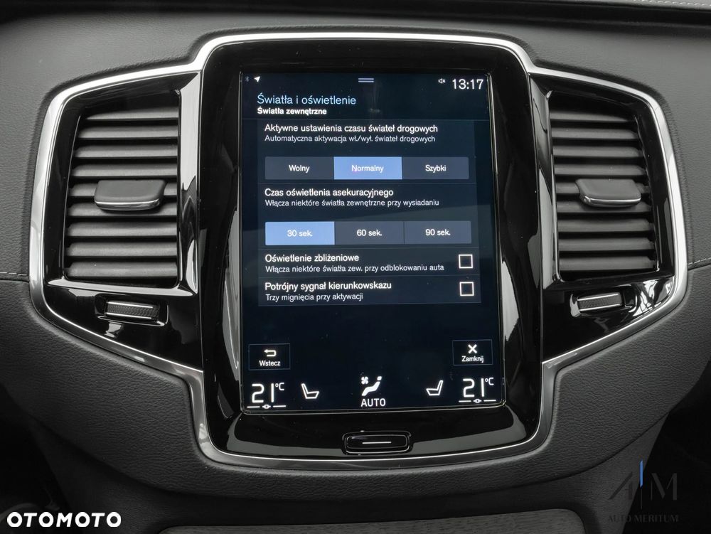 Volvo XC 90 B5 D AWD Ultimate Bright - 29