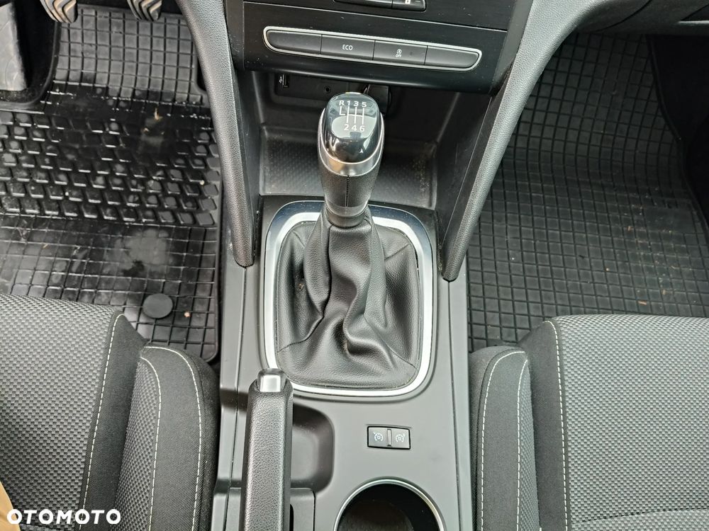 Renault Megane 1.5 Blue dCi Business - 20