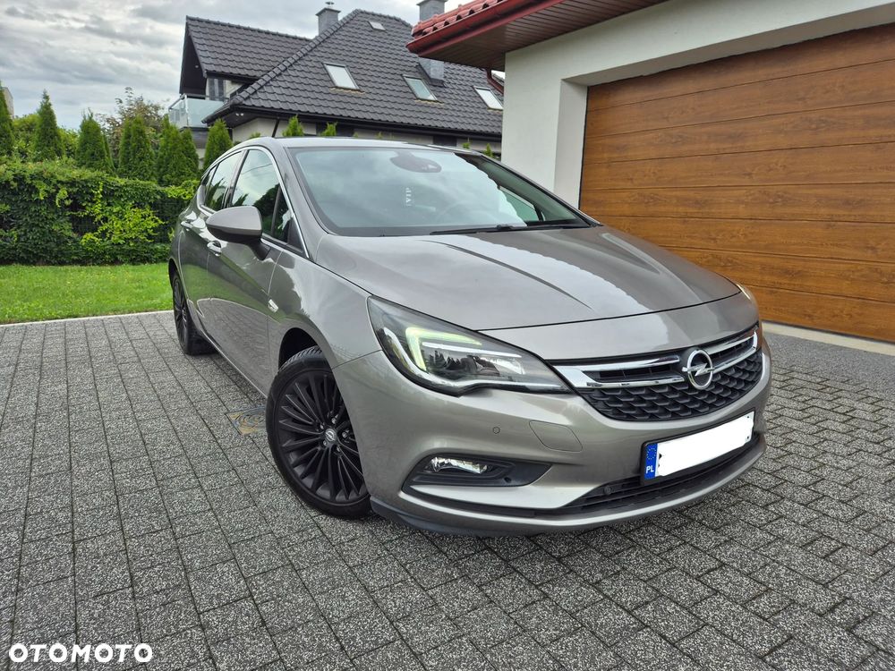 Opel Astra 2017 photo 2