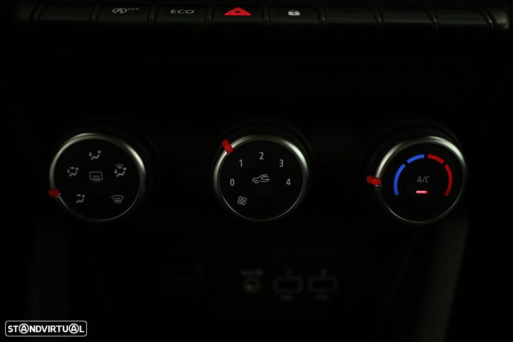 Renault Clio 1.0 TCe Evolution - 13