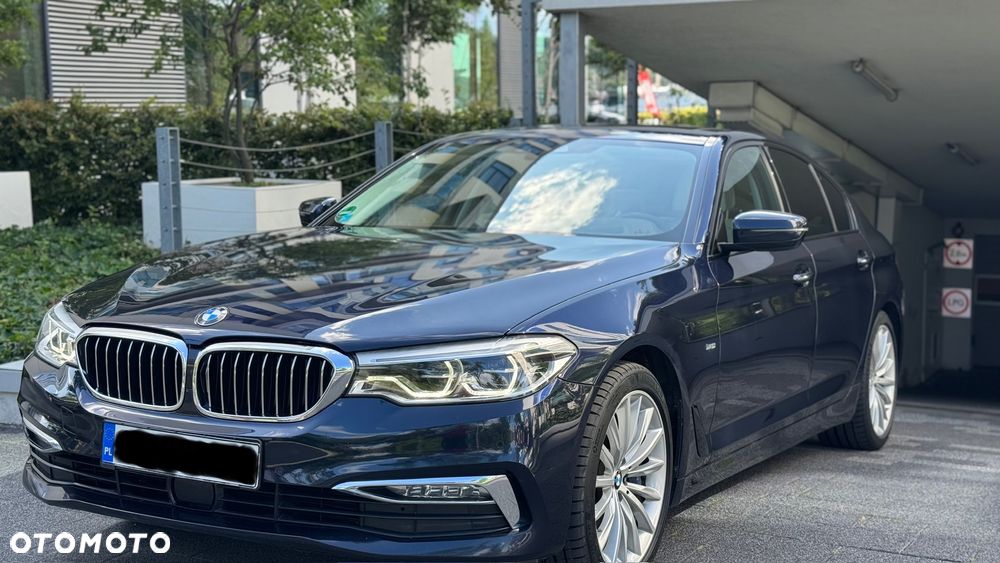 BMW Seria 5 540i Luxury Line sport - 13