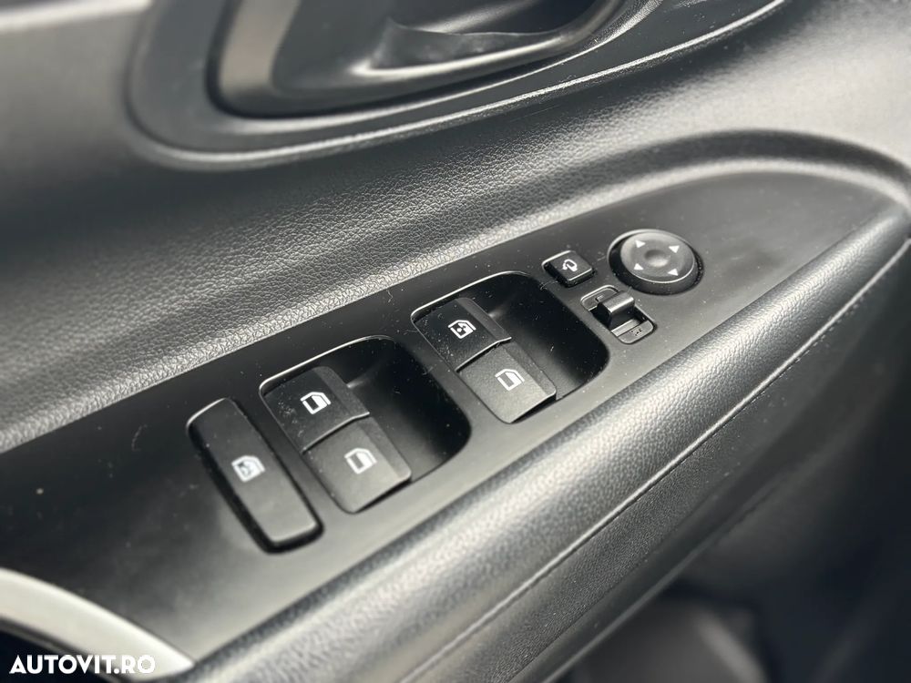 Hyundai Bayon 1.2 Select - 27