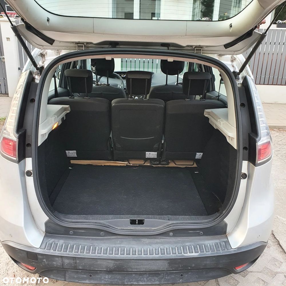 Renault Scenic 1.5dCi TomTom Edition - 13