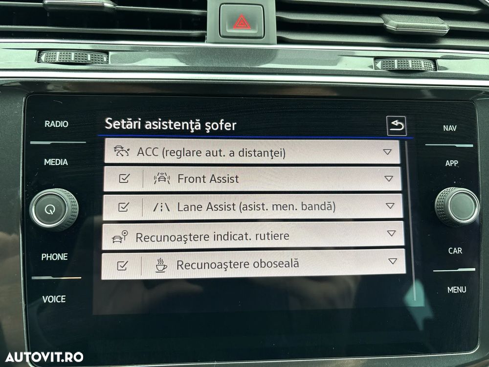 Volkswagen Tiguan 2.0 TDI SCR 4MOTION DSG Elegance - 31