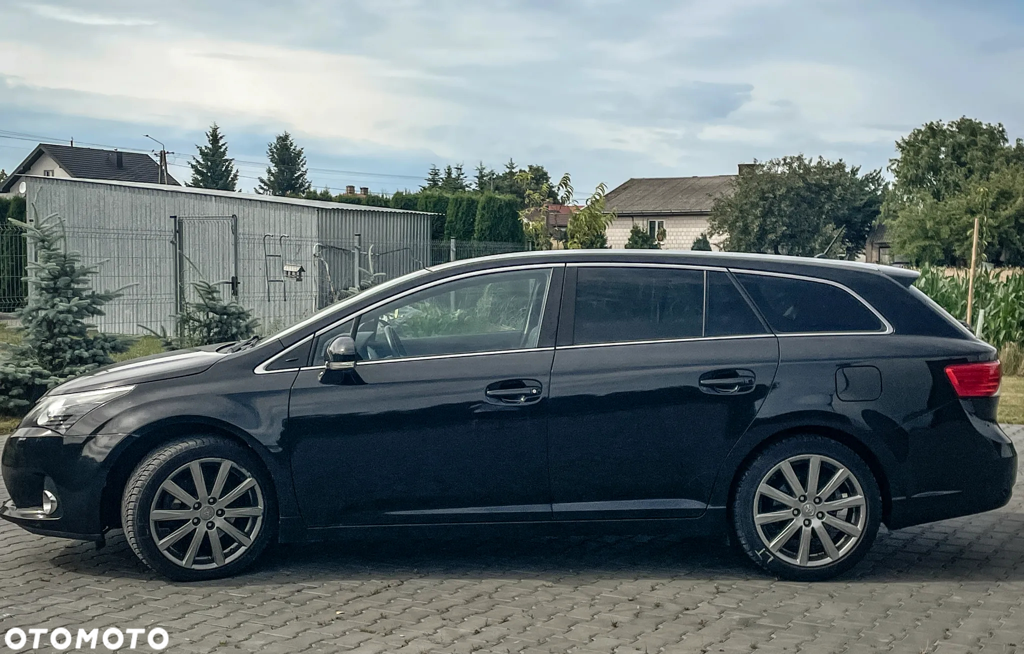 Toyota Avensis 2.2 D-4D Prestige - 3