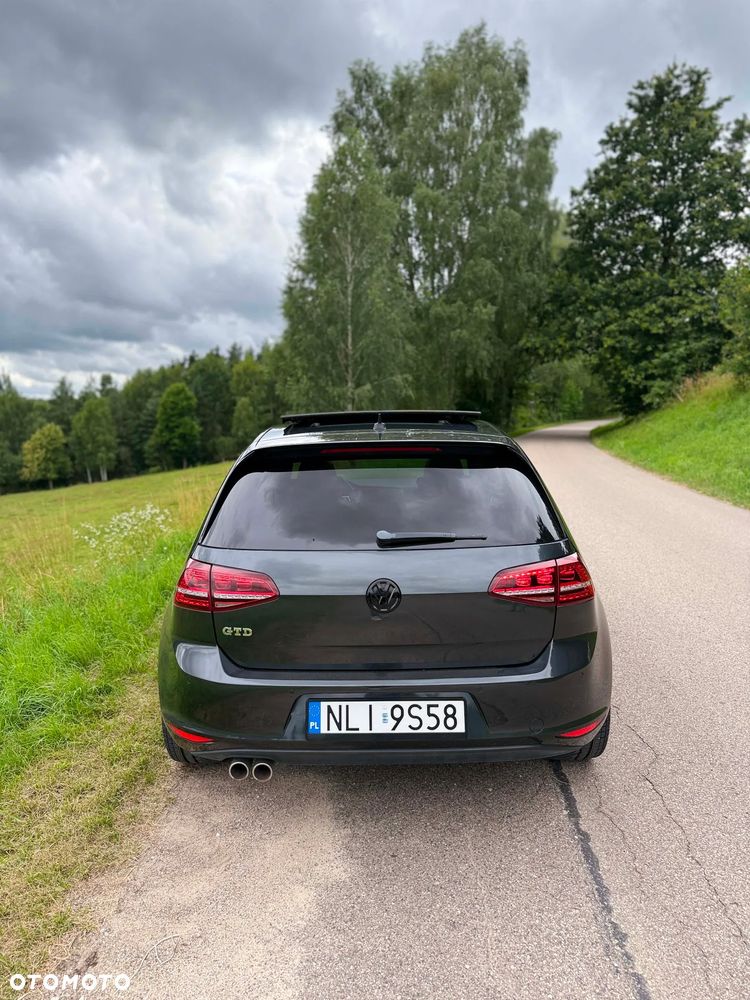 Volkswagen Golf 2.0 TDI BMT GTD DSG - 6