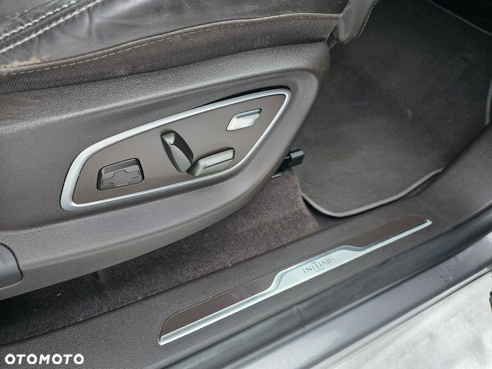 Renault Espace 1.6 dCi Energy Initiale Paris EDC 7os - 27