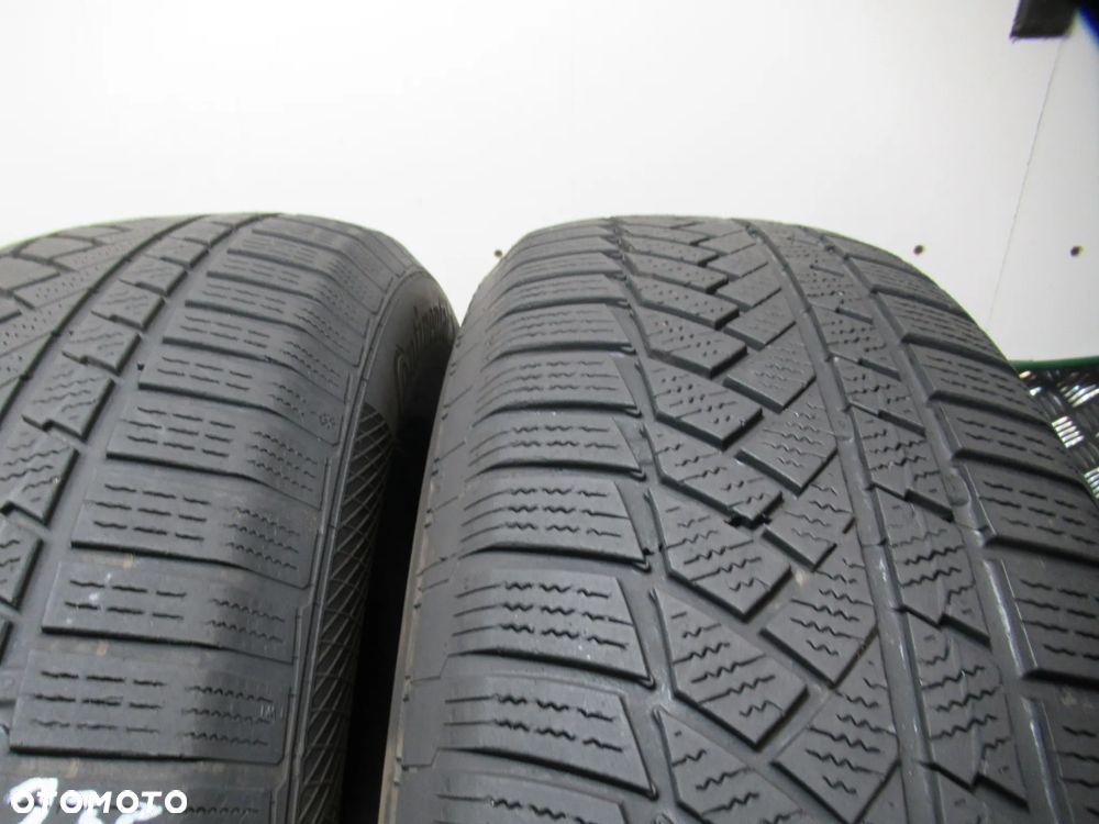 2x Continental WinterContact TS 850p SUV 235/65/17 104H nr.1798 - 2
