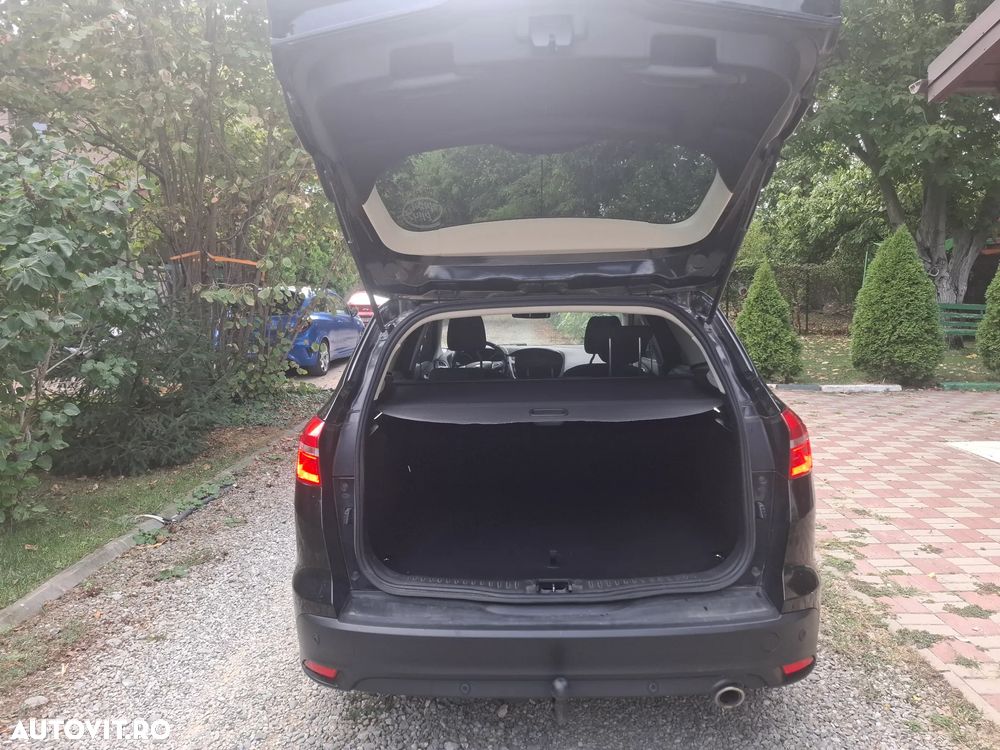 Ford Focus 2.0 EcoBlue Titanium - 6