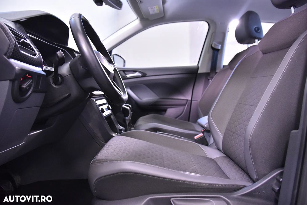Volkswagen T-Cross - 20