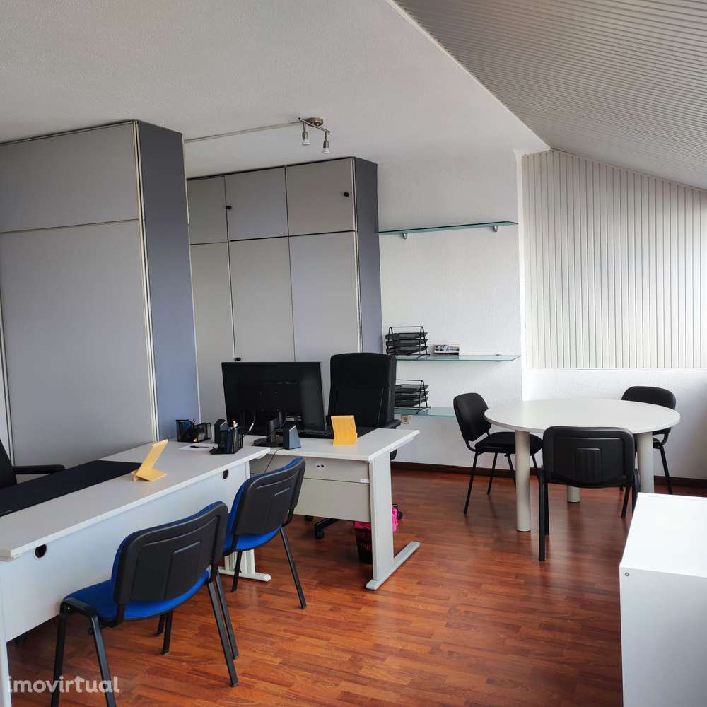 Dois Escritórios para arrendamento com terraço de 100 m2 e Vistas p... - Grande imagem: 4/26