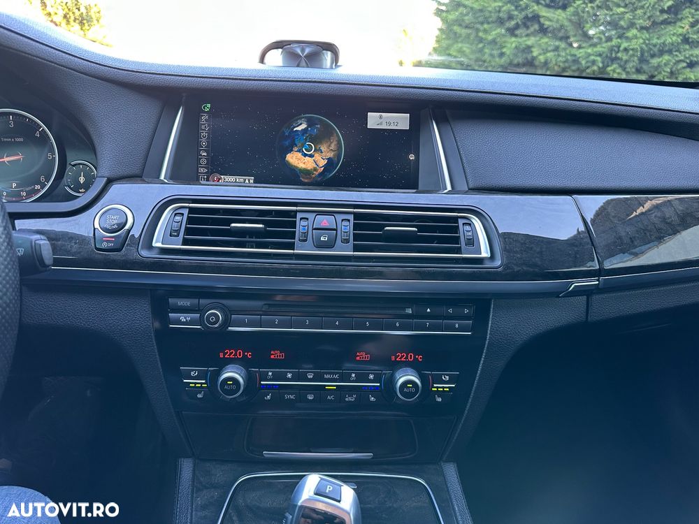 BMW Seria 7 750d xDrive - 18