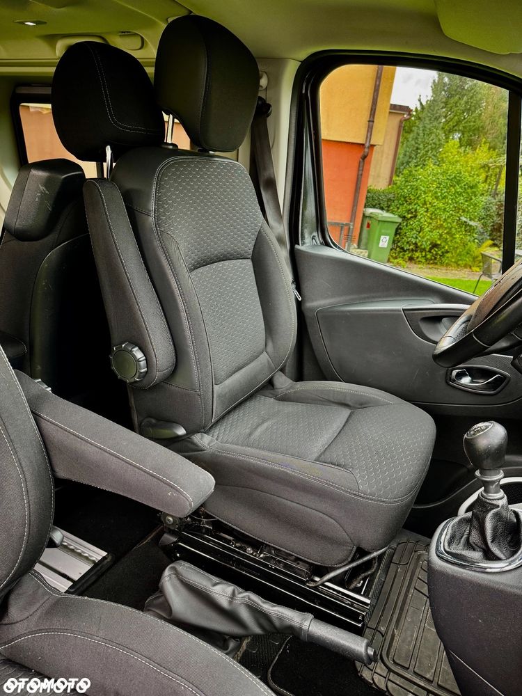 Opel Vivaro - 13