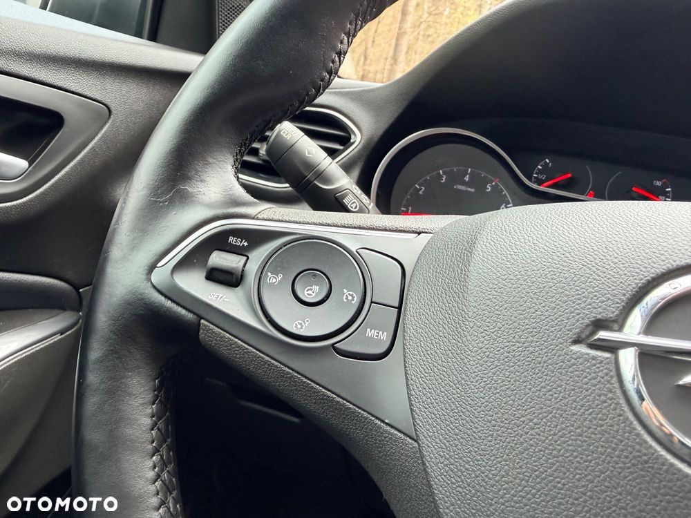 Opel Grandland X 1.2 Start/Stop Business INNOVATION - 31