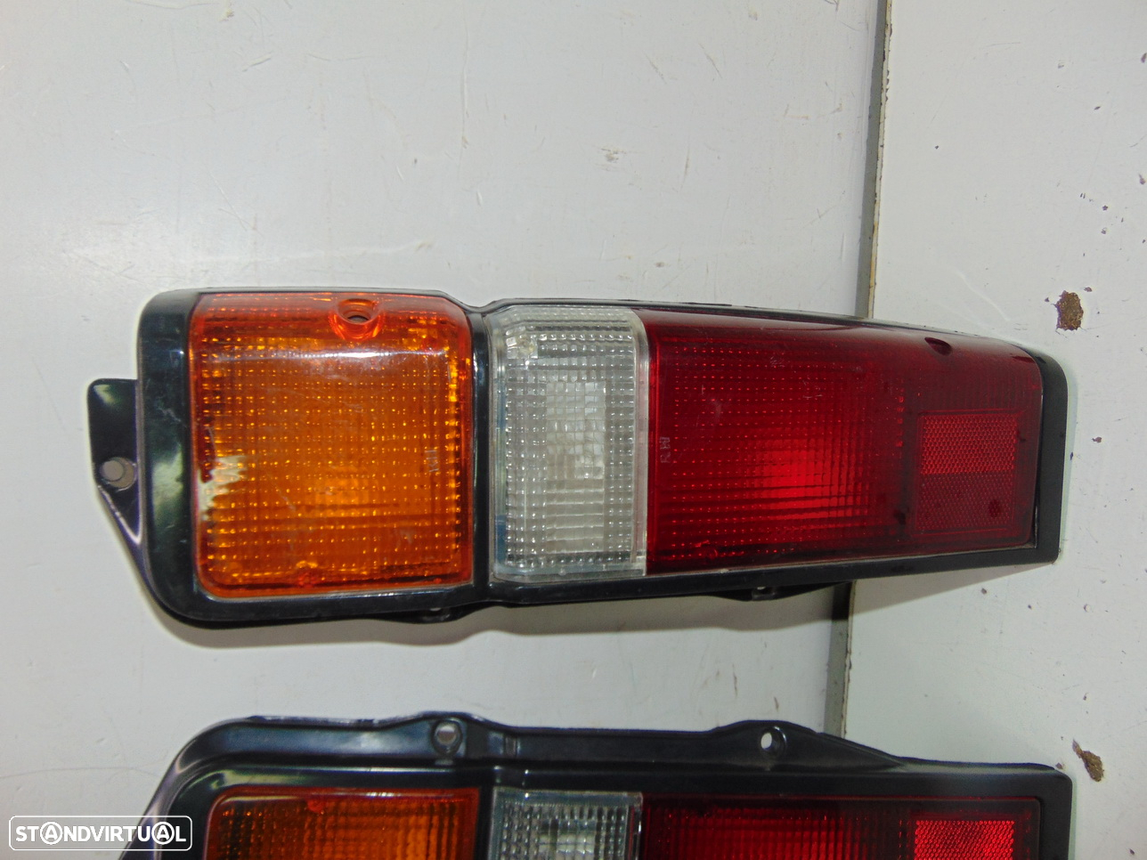 Toyota Hiace LH51 farolins - 3