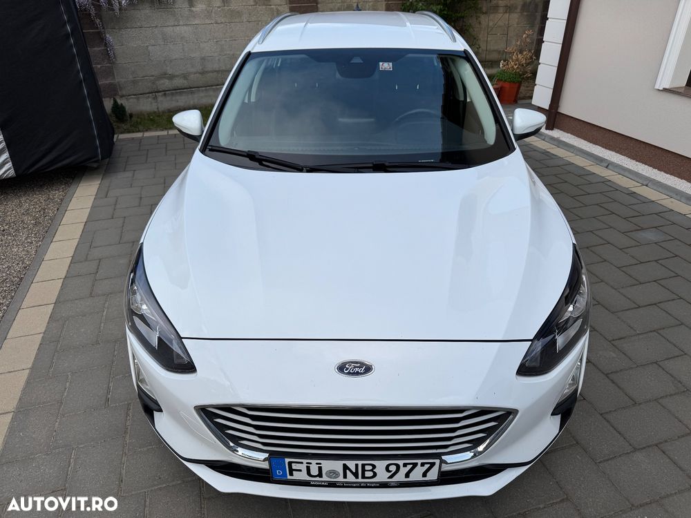 FORD Focus 2021 — imagine 9
