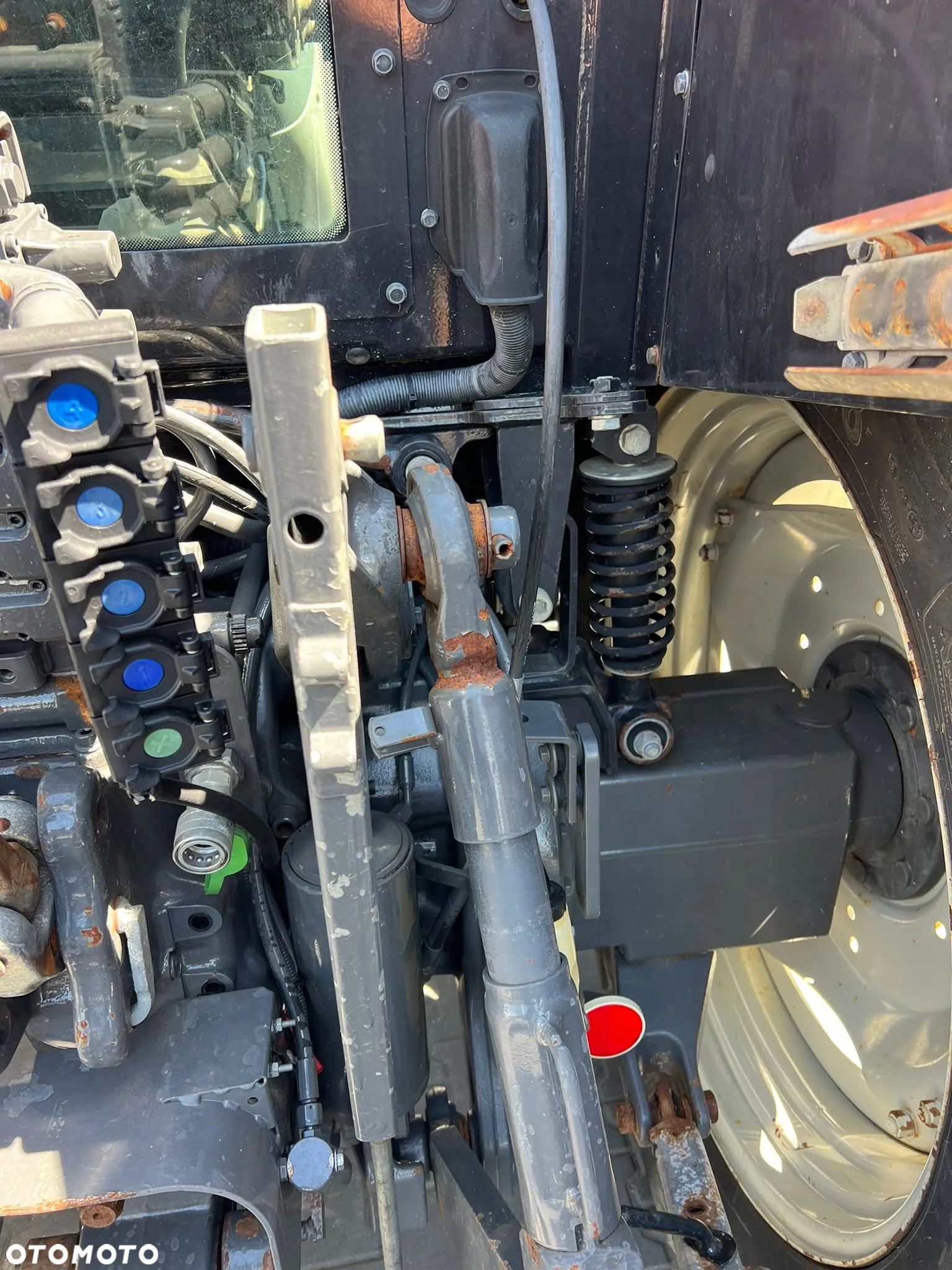 Valtra N 123 1663 DIRECT  JOHN DEERE 6330 - 10