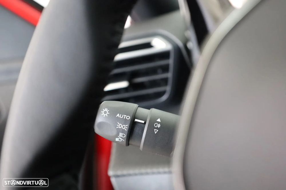 Peugeot 2008 PureTech 100 Style - 40