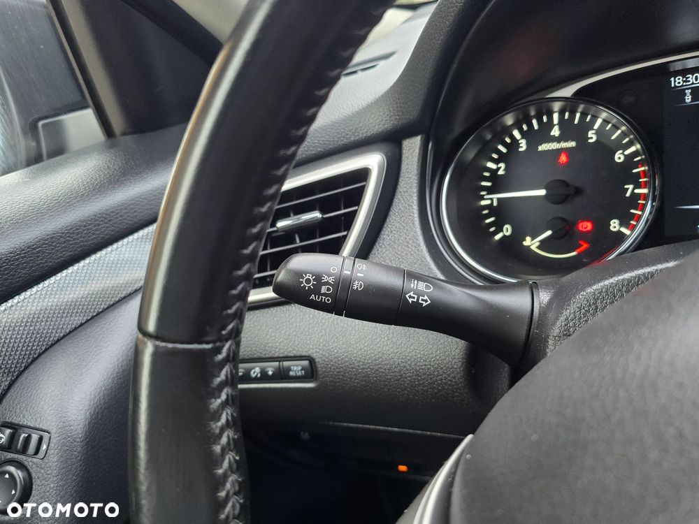 Nissan X-Trail 1.6 DIG-T 360 - 36