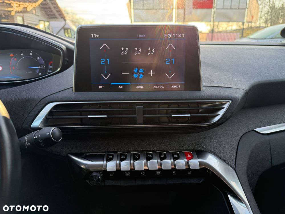 Peugeot 3008 1.5 BlueHDi Active S&S EAT8 - 23