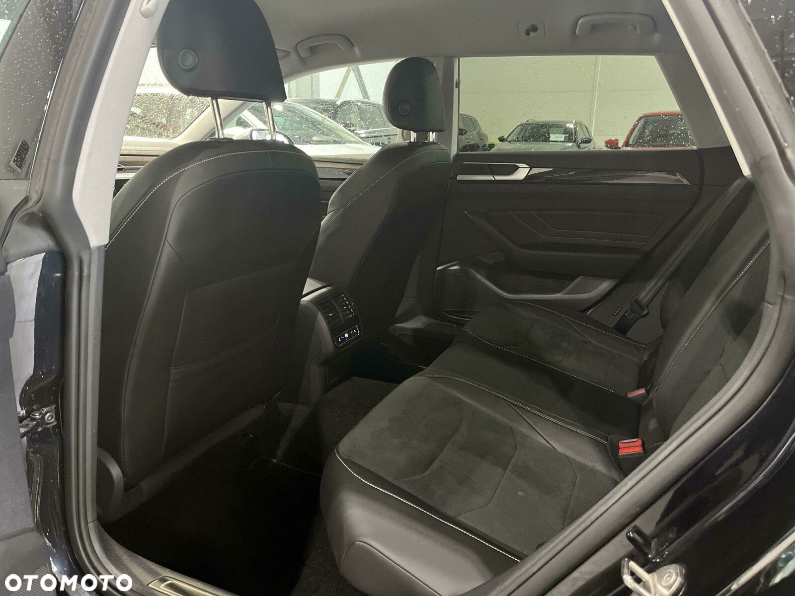 Volkswagen Arteon 2.0 TDI Elegance DSG - 36
