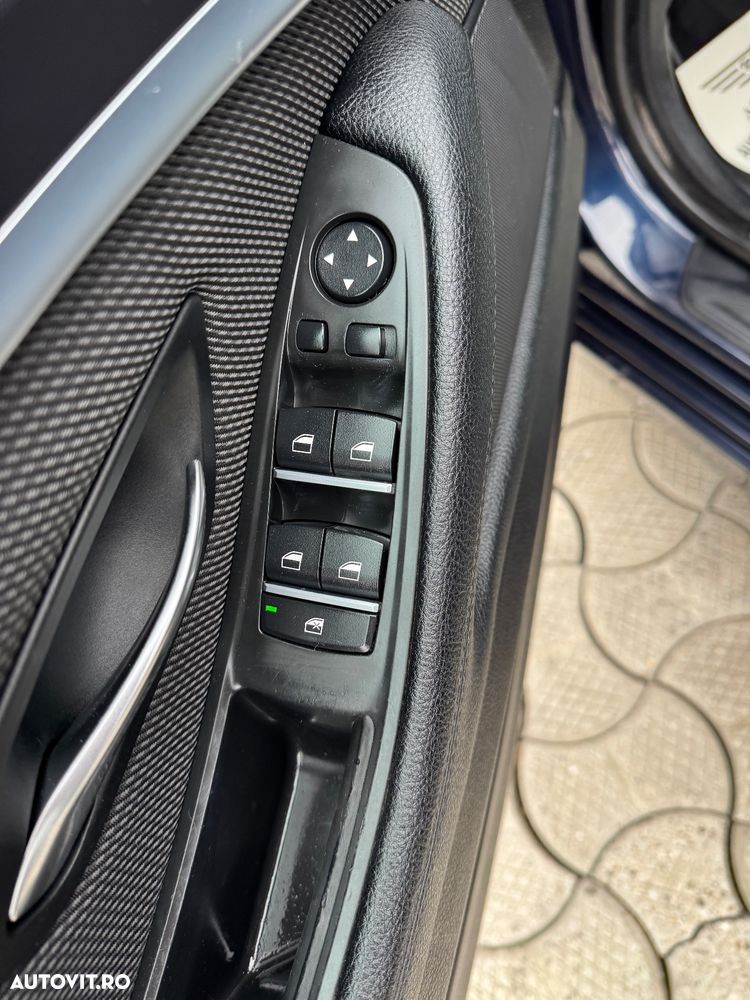 BMW Seria 5 520d Efficient Dynamics Edition Aut. Sport Line - 17