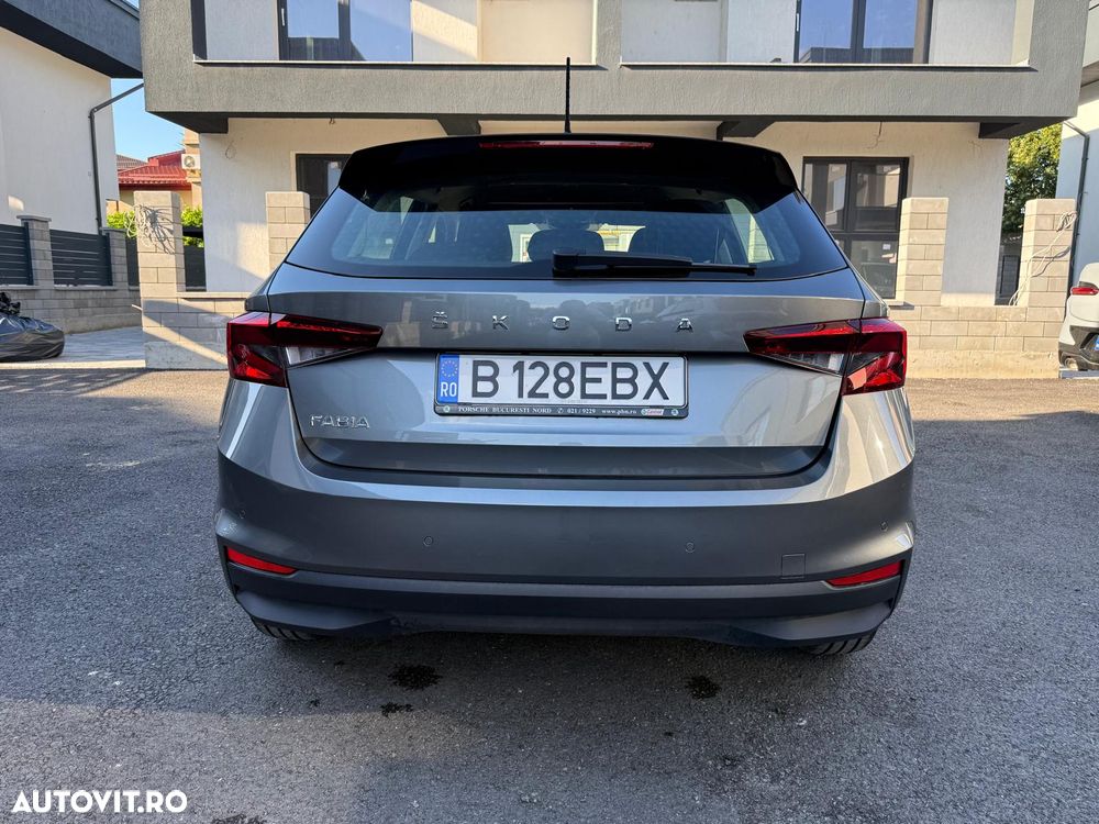 SKODA Fabia 2022 — imagine 4
