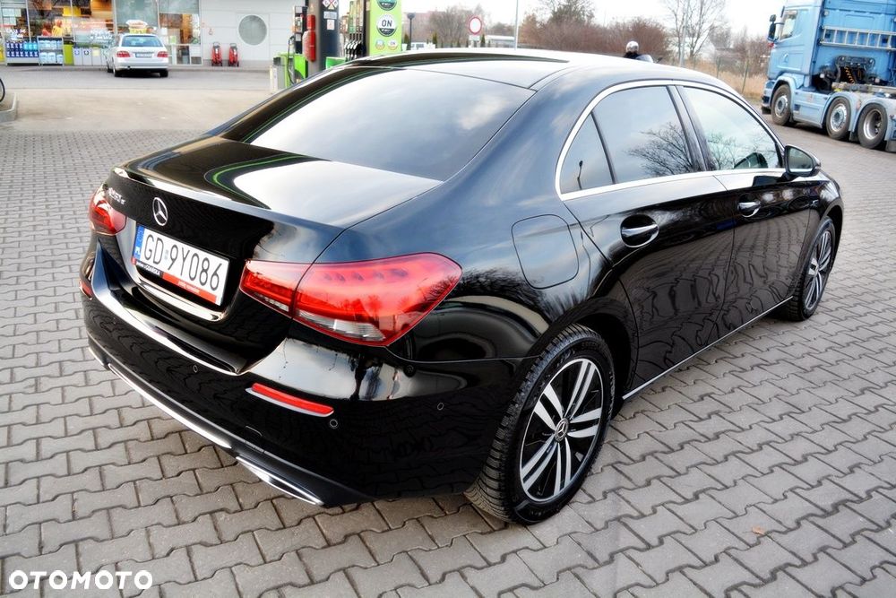 Mercedes-Benz Klasa A 250 e 8G-DCT Edition 2021 - 13