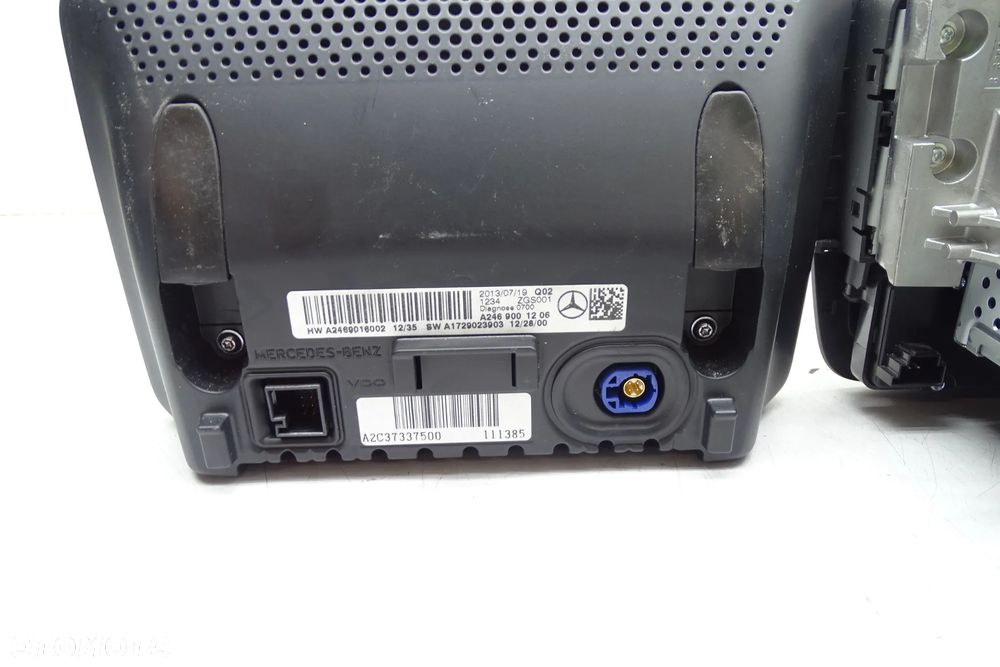 MERCEDES B KLASA W246  Radio + Wyświetlacz  2469000112 - 5