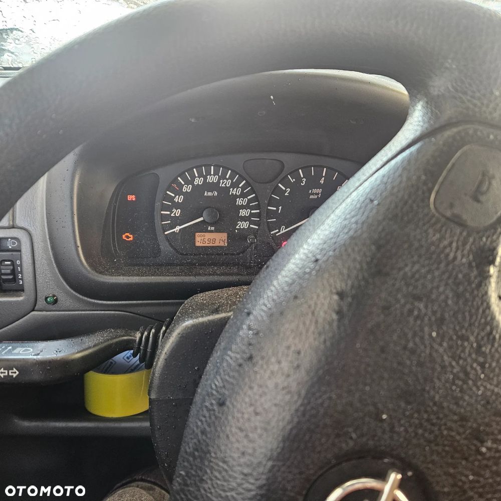 Opel Agila 1.2 16 V - 17