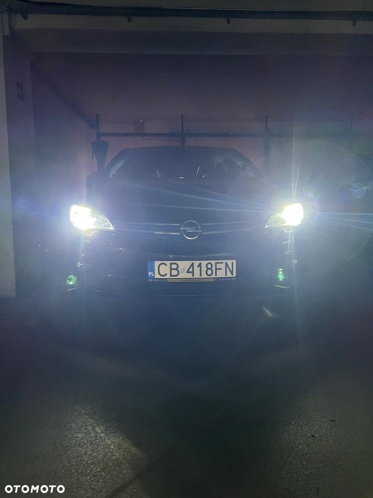Opel Astra 1.4 T Elite - 29
