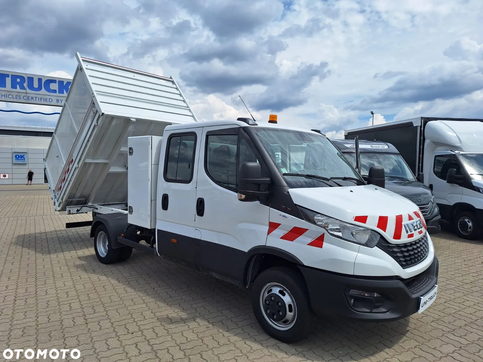Iveco 35C16 3.0L Wywrotka Doka - 21