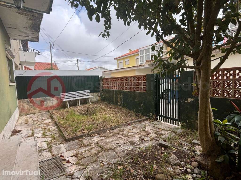 Moradia T5 para remodelação total em Algueirão, Sintra - Grande imagem: 5/23