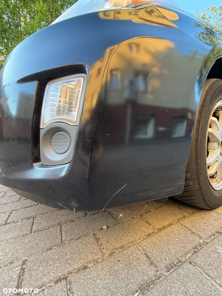 Toyota Prius - 18
