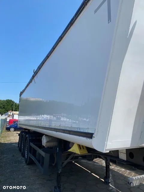 Schmitz Cargobull - 1