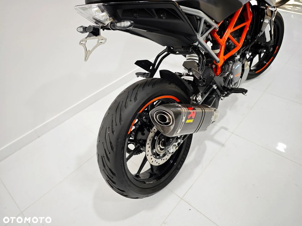 KTM Duke - 11