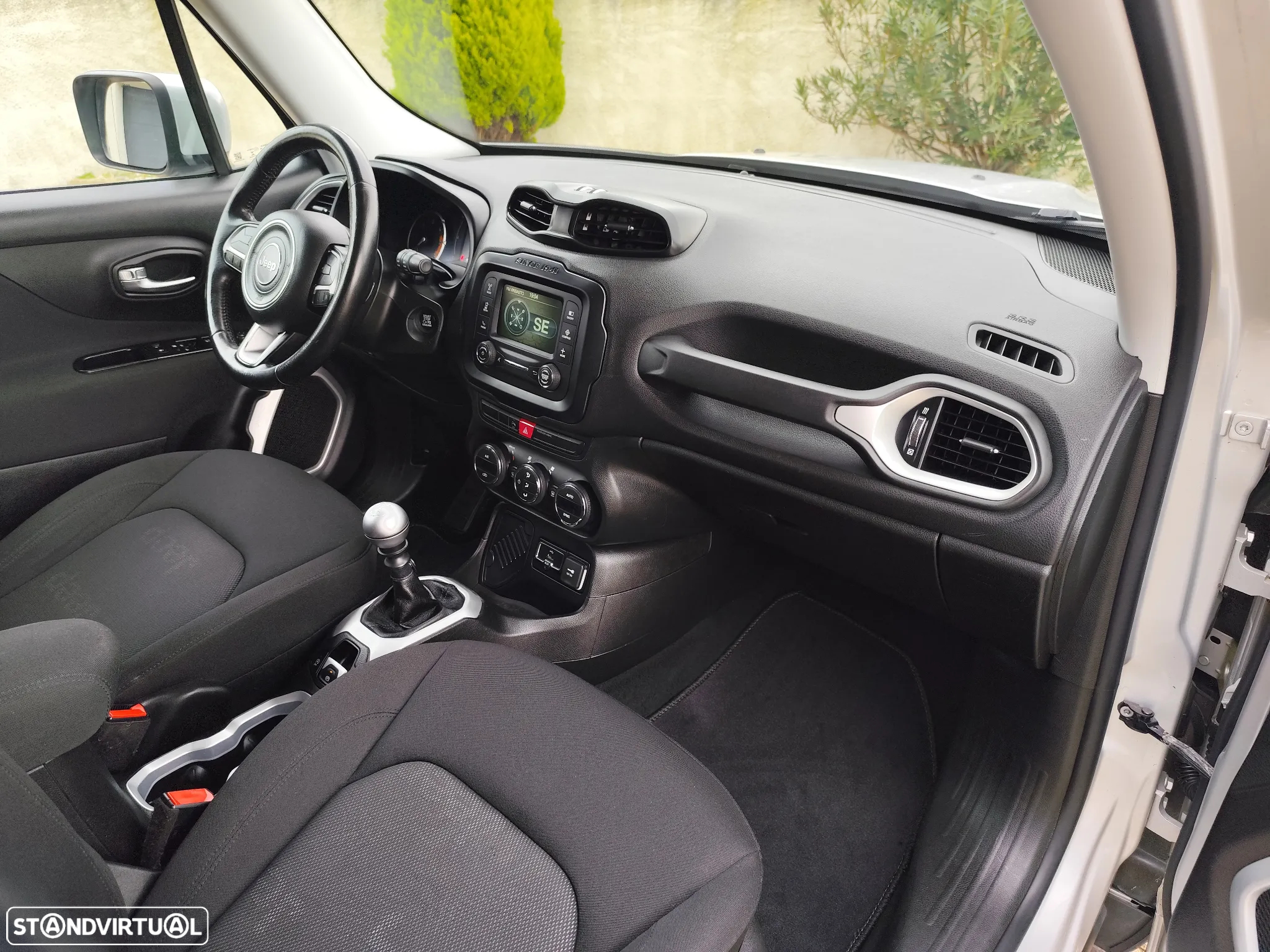 Jeep Renegade - 7