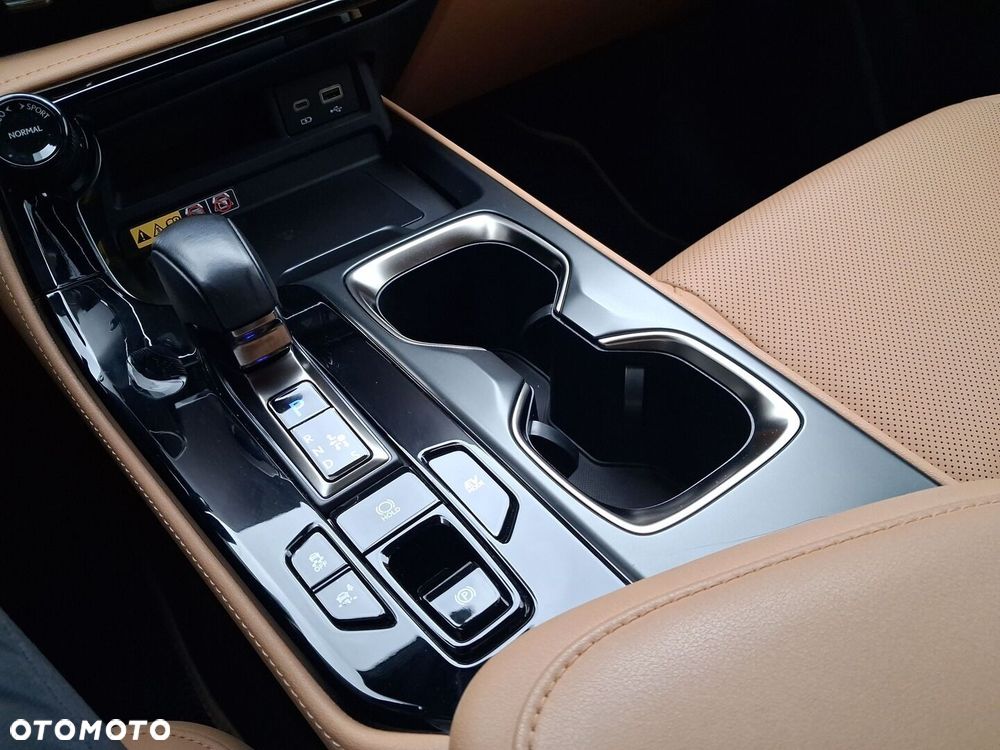 Lexus NX 350h Prestige AWD - 13