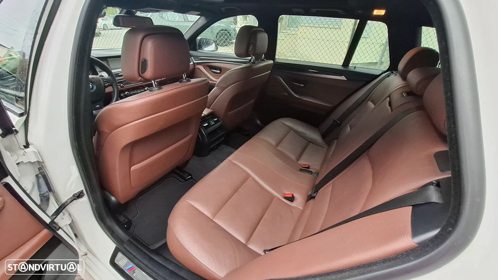 BMW 520 d Auto - 27