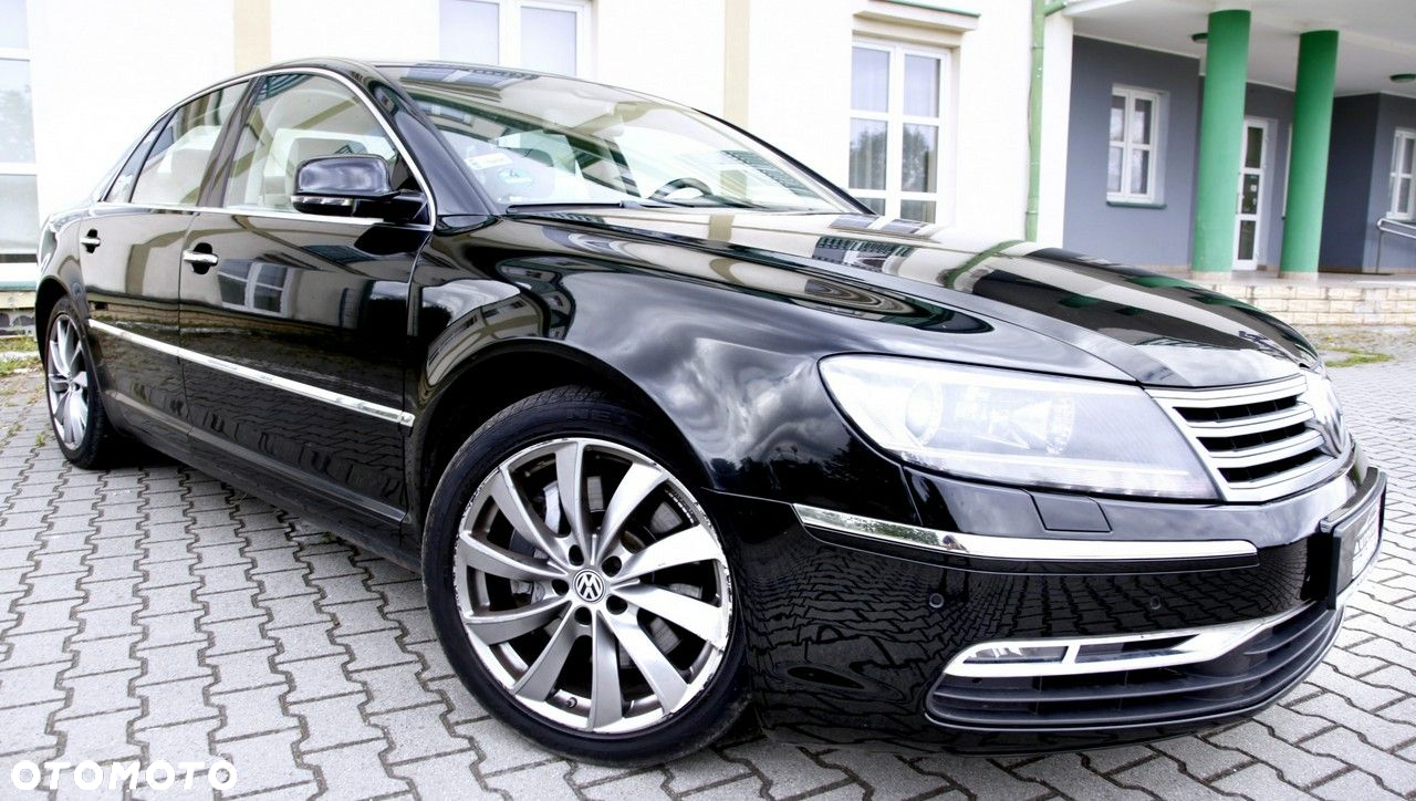 Volkswagen Phaeton - 33