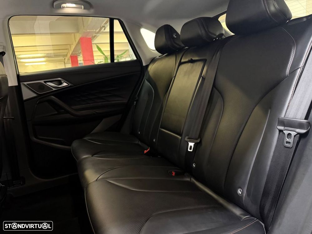 MG HS 1.5 T Luxury AT - 27