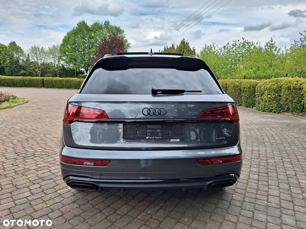 Audi Q5 40 TDI quattro S tronic sport - 4