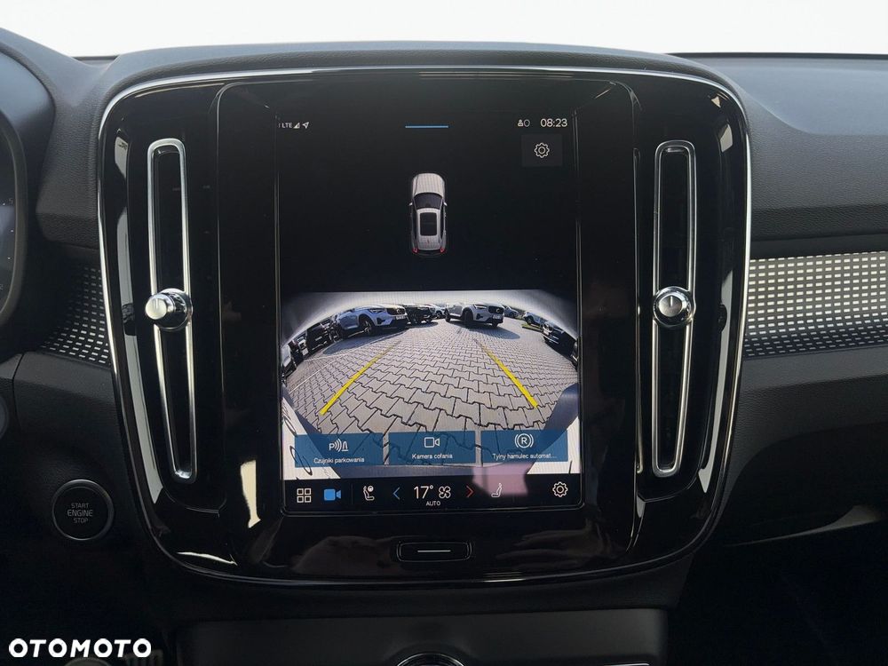 Volvo XC 40 - 26