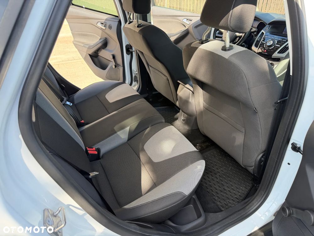 Ford Focus 1.6 EcoBoost Gold X (Trend) - 14