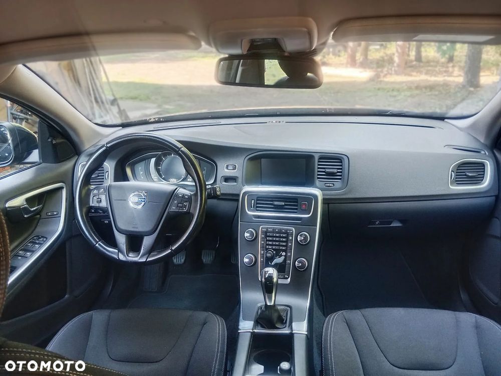 Volvo V60 - 14