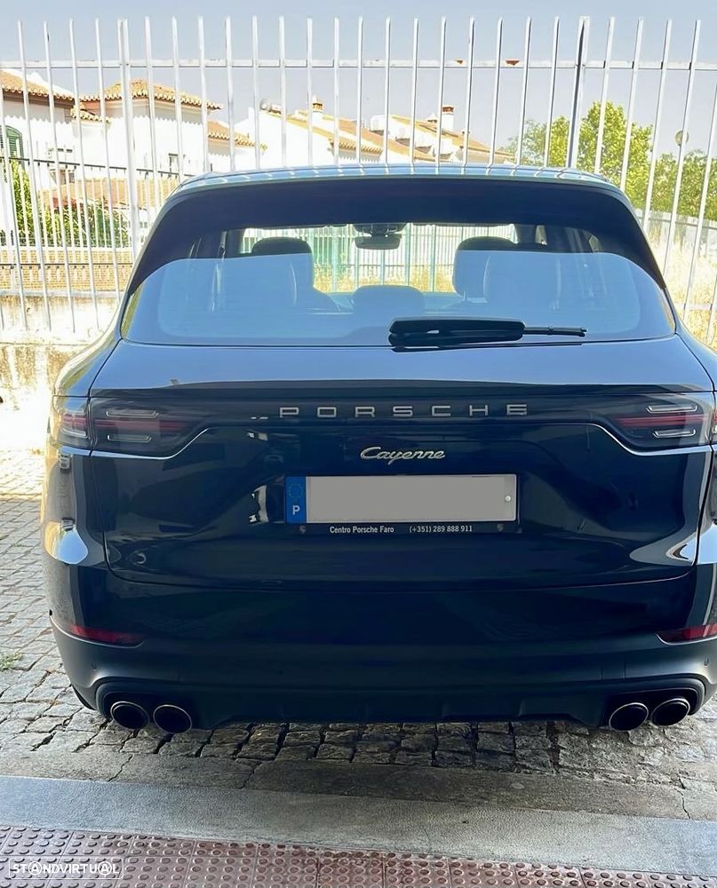 Porsche Cayenne - 3