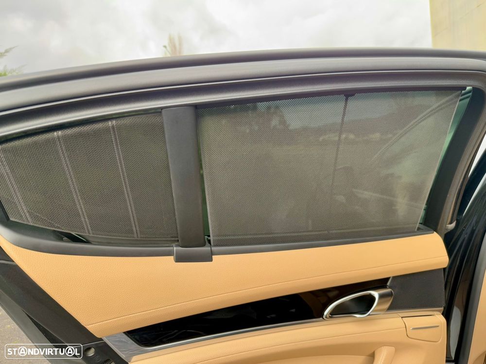 Porsche Panamera Edition - 22